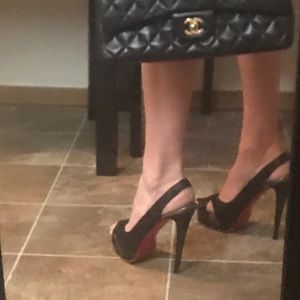 Heels  louboutin size 40🌺